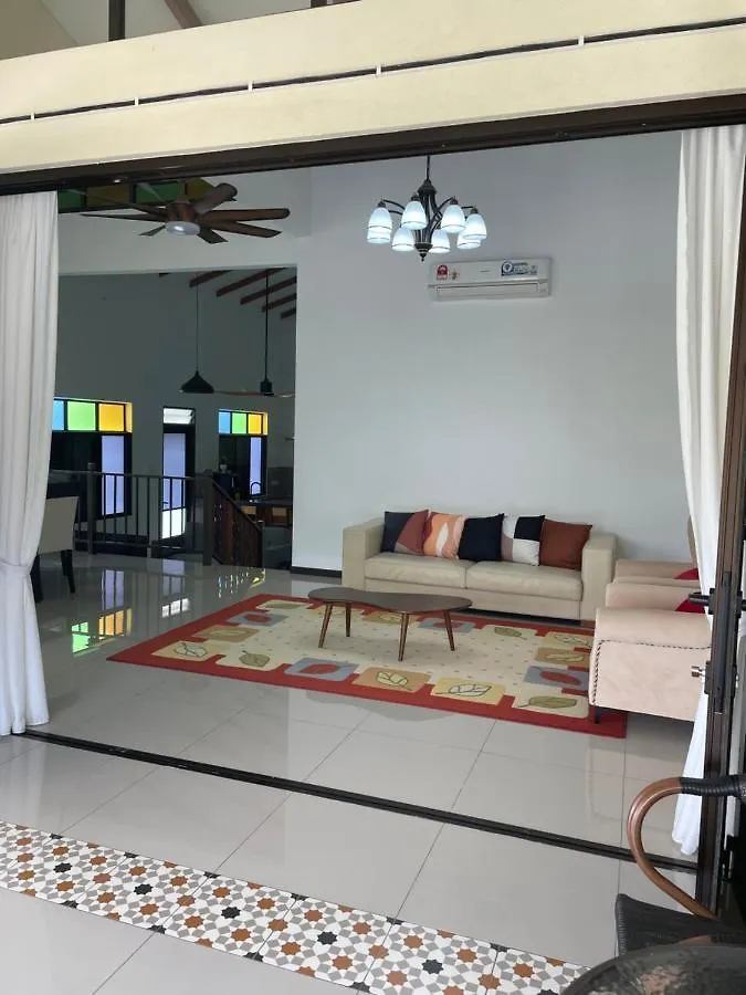 Traditional Melaka Homestay With Private Pool Kampong Bukit Katil