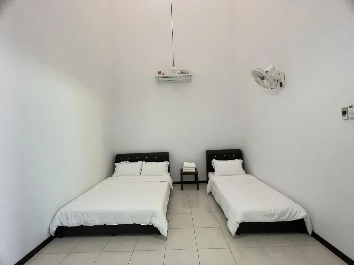 Traditional Melaka Homestay With Private Pool Kampong Bukit Katil