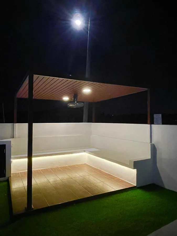 Holiday home Traditional Melaka Homestay With Private Pool Kampong Bukit Katil