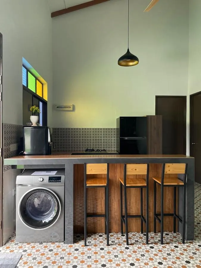 Traditional Melaka Homestay With Private Pool Kampong Bukit Katil Holiday home